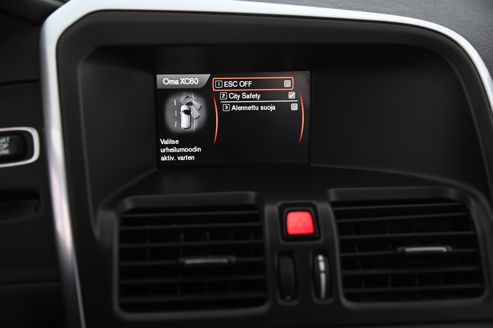 VOLVO XC60 2016