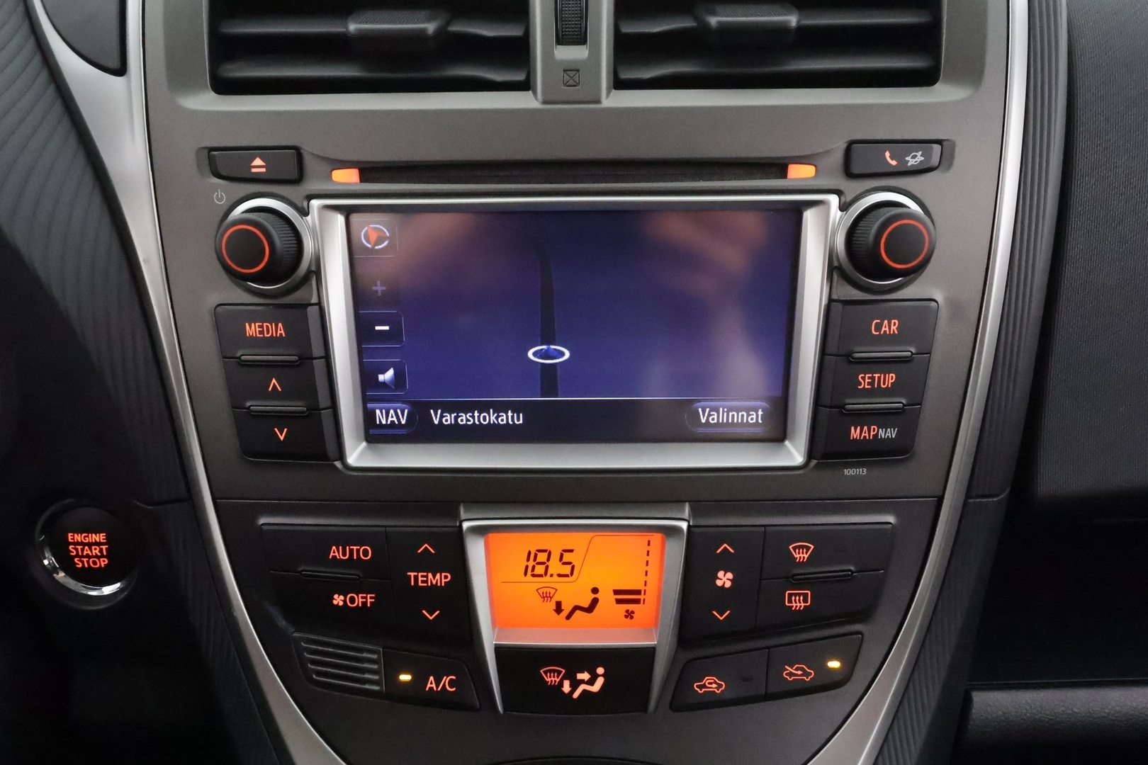 TOYOTA Verso-S 2012