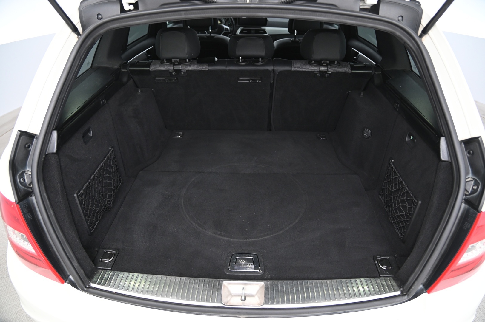 MERCEDES-BENZ C 2011