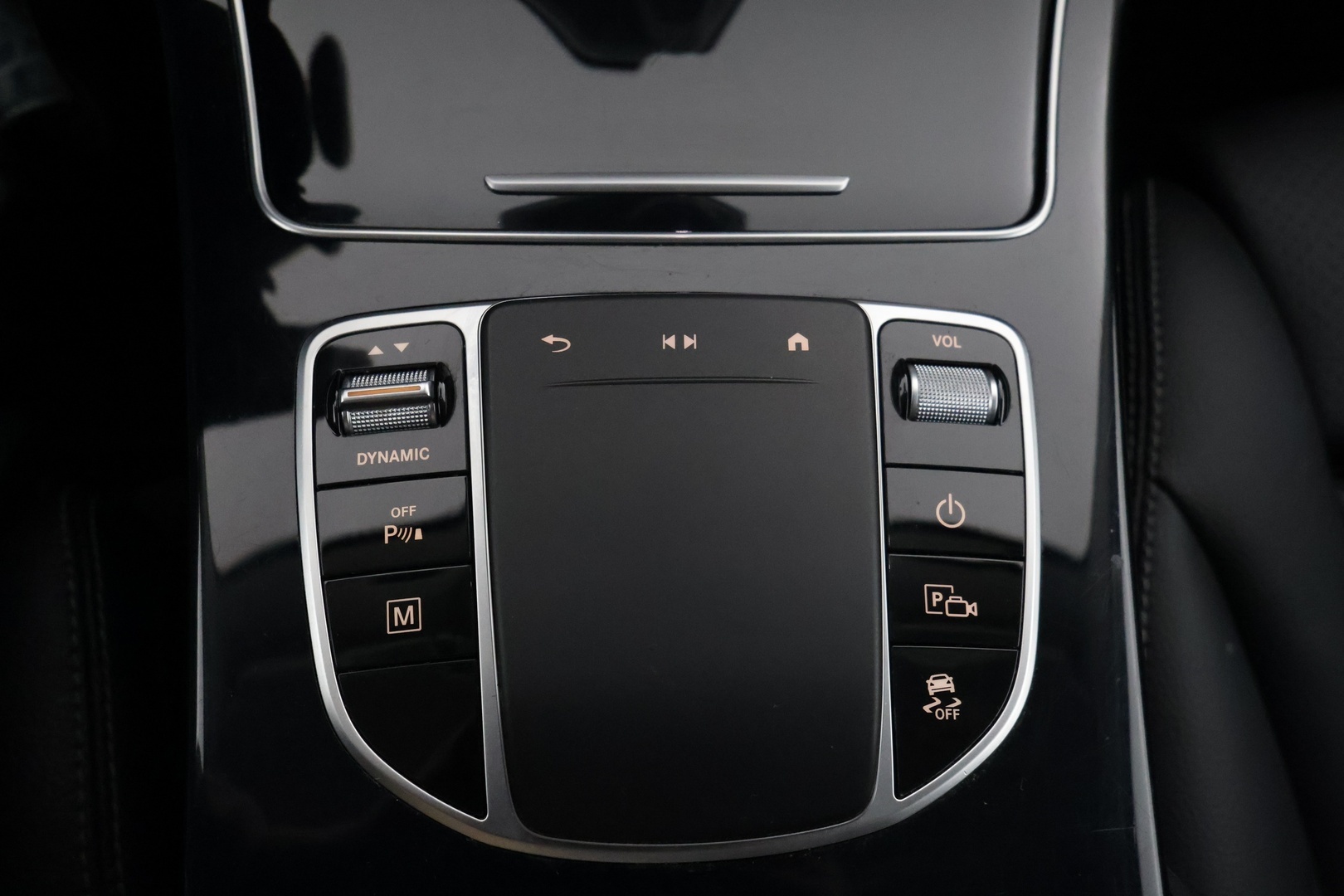 MERCEDES-BENZ GLC 2021