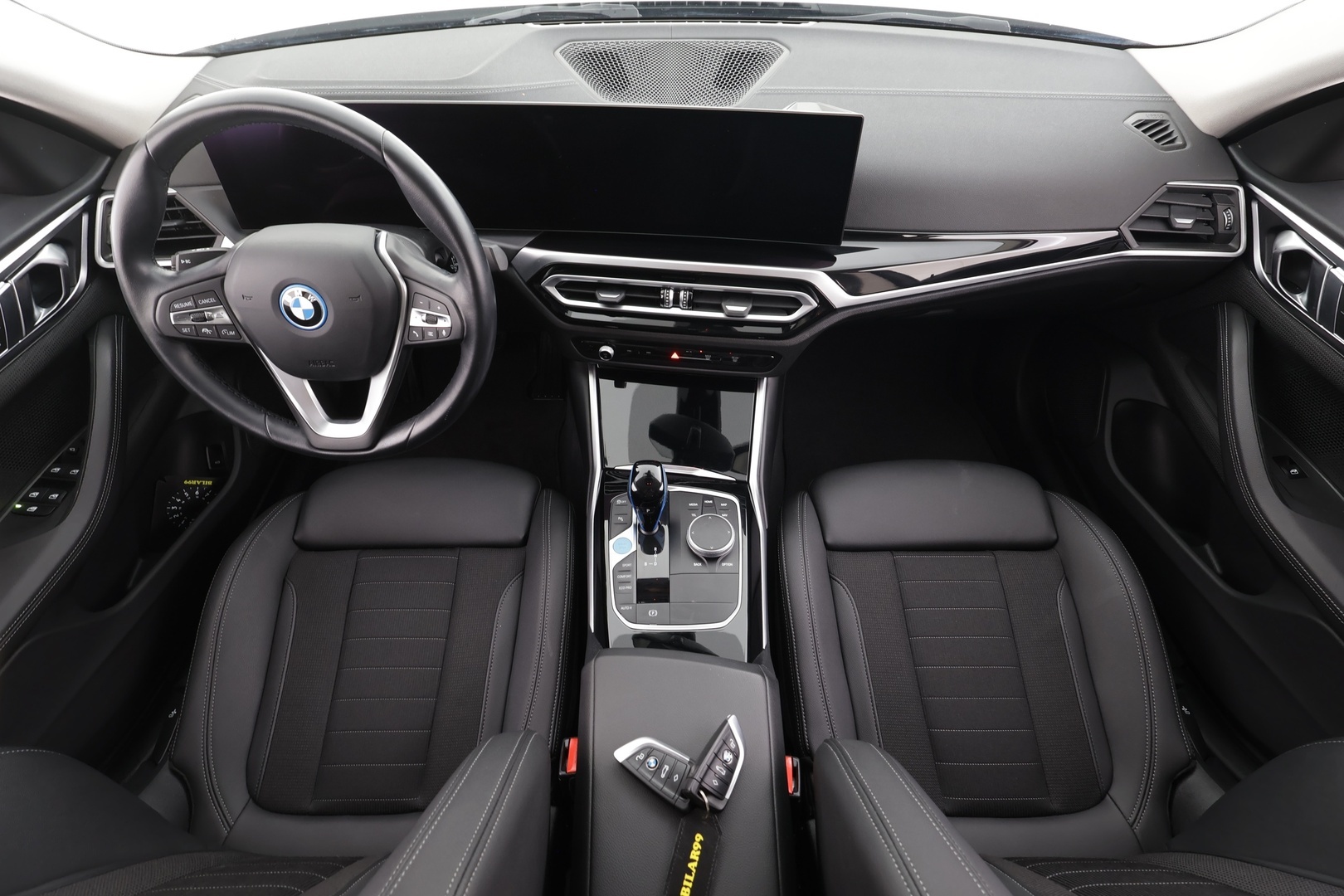 BMW i4 2023
