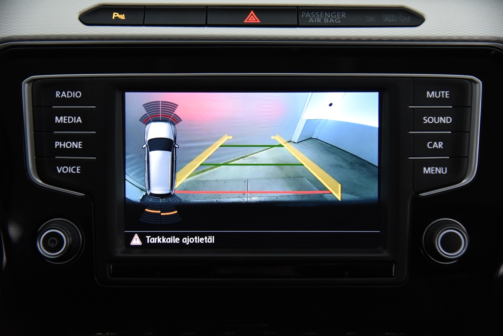 VOLKSWAGEN Passat 2017