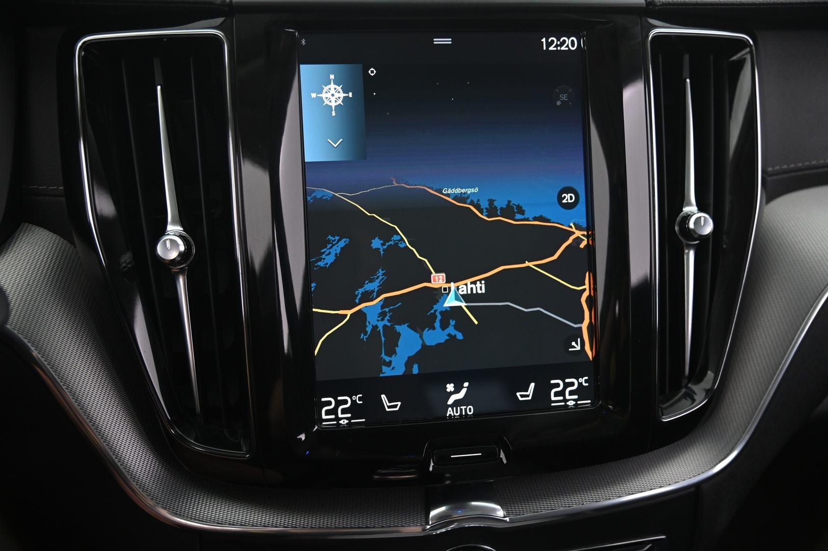 VOLVO XC60 2018