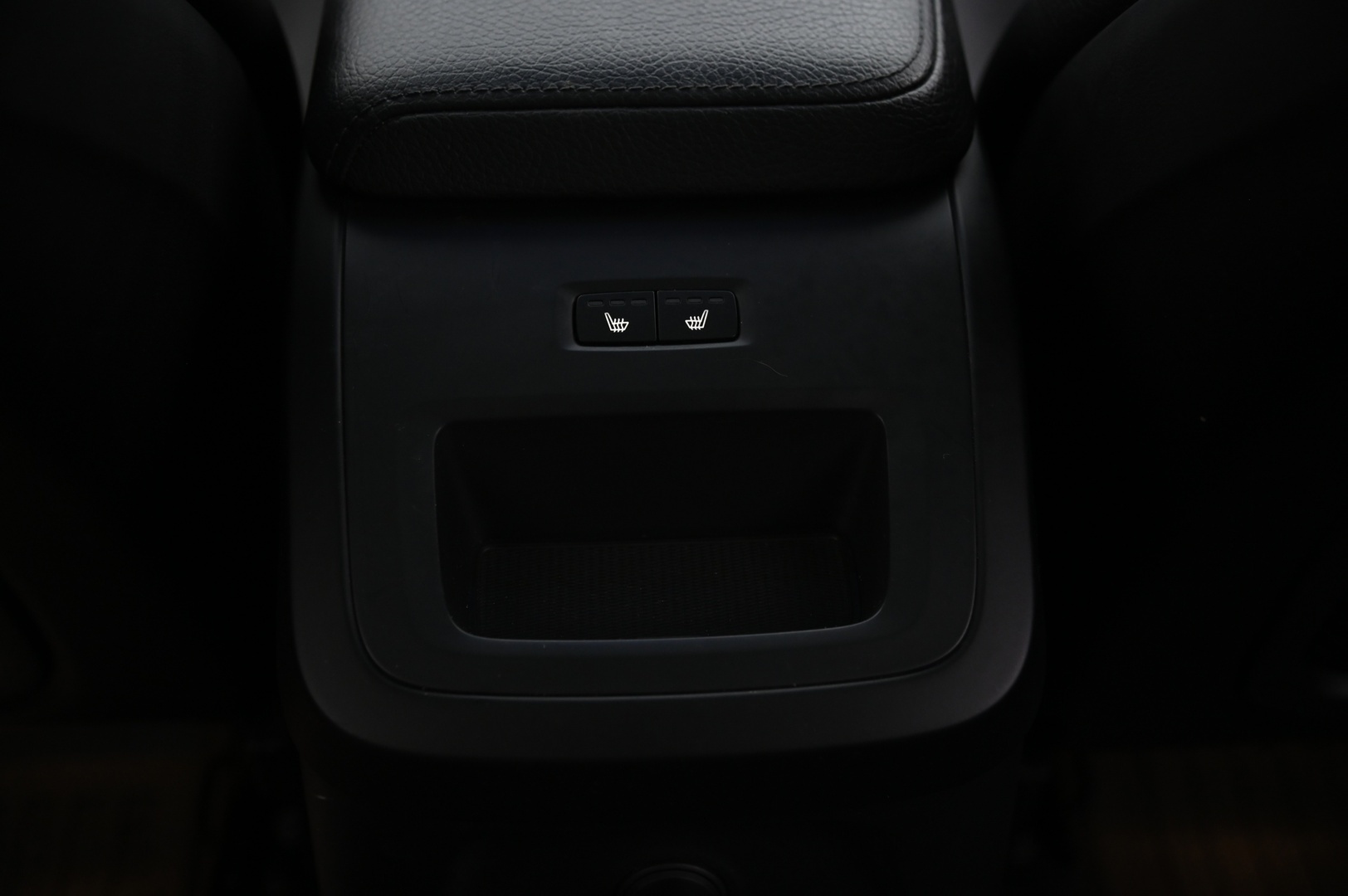 VOLVO XC60 2018