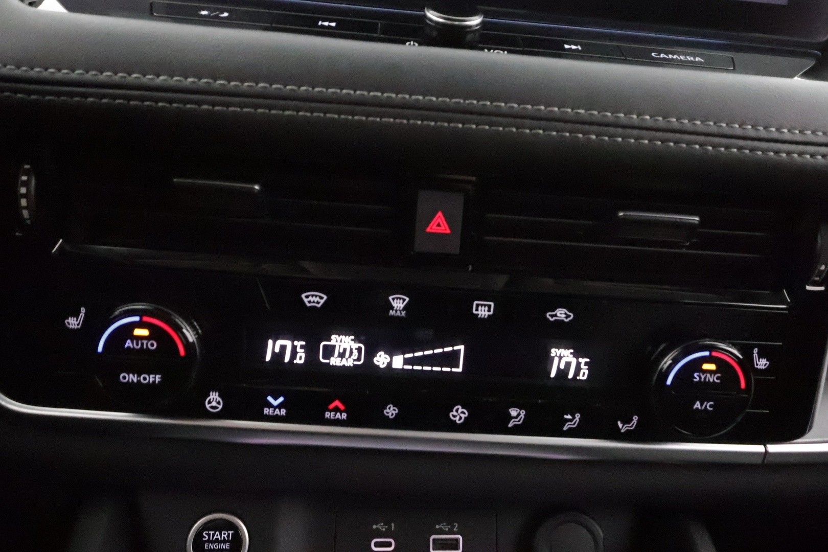 NISSAN X-Trail 2024