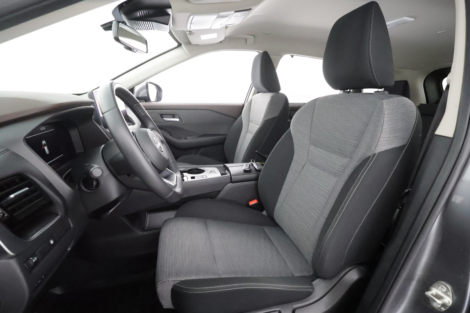 NISSAN X-Trail 2024