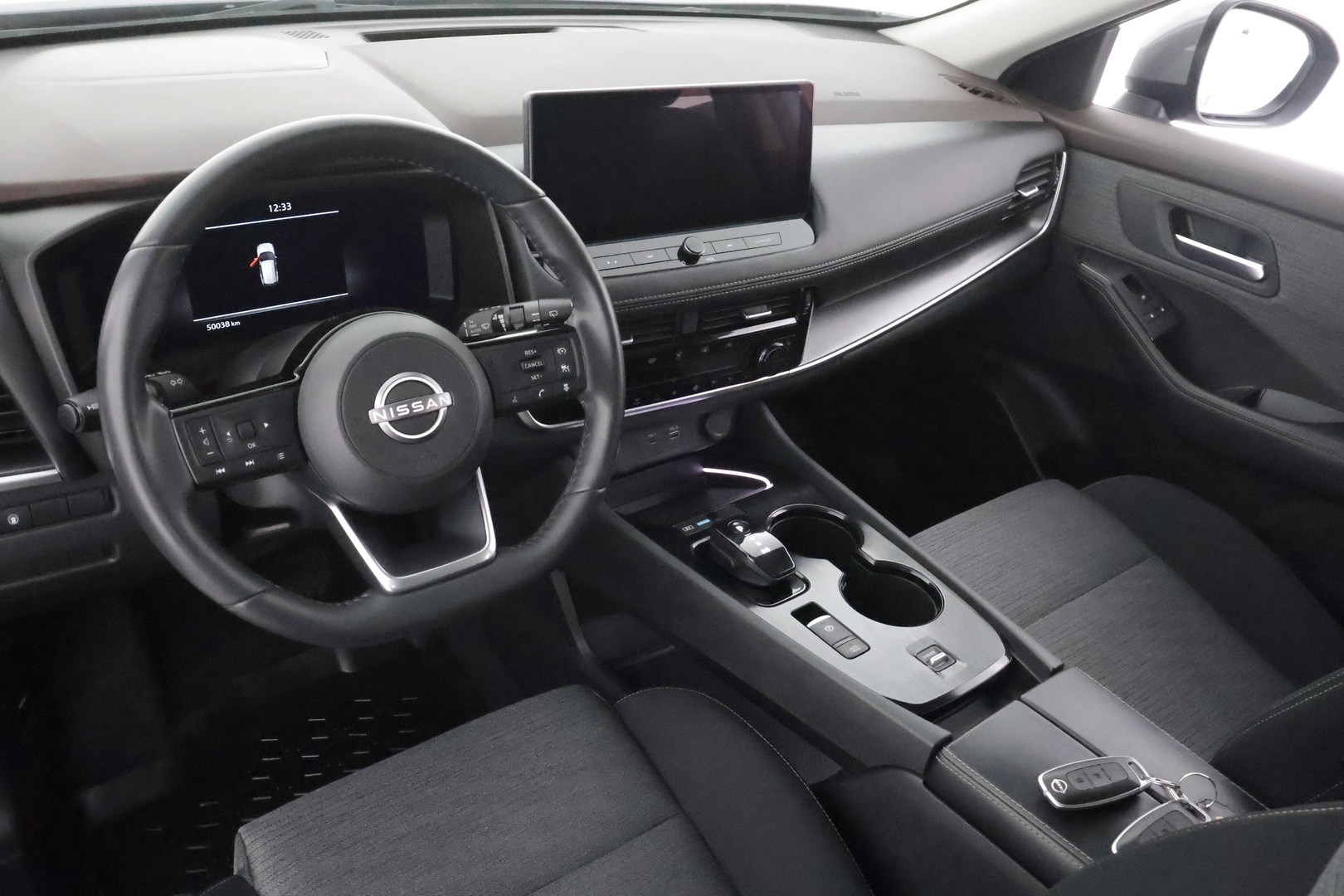 NISSAN X-Trail 2024