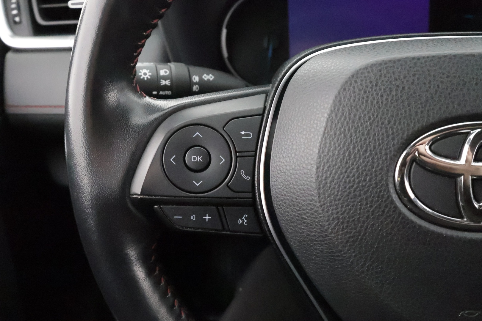 TOYOTA RAV4 Plug-in 2021