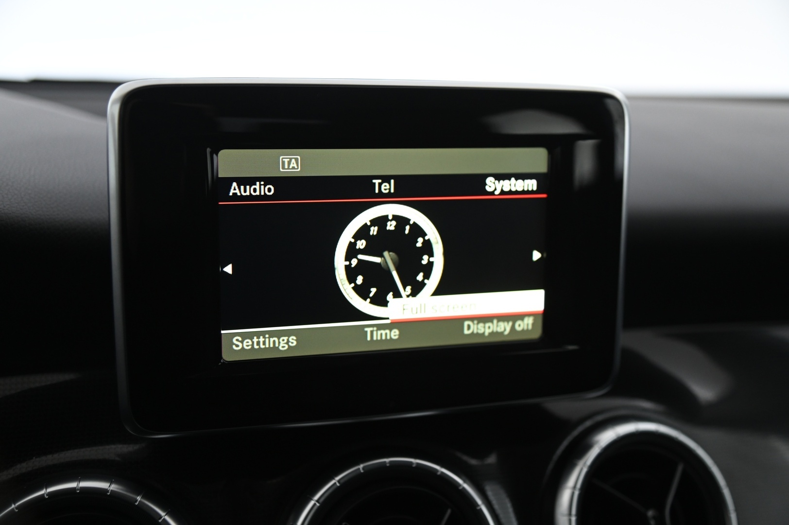 MERCEDES-BENZ CLA 2015