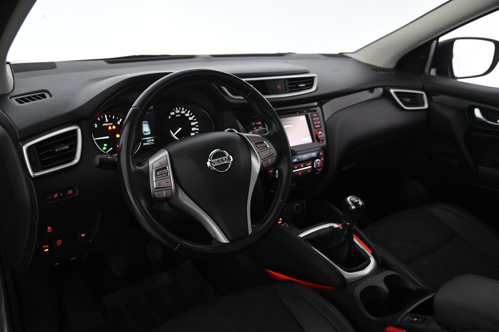 NISSAN Qashqai 2015