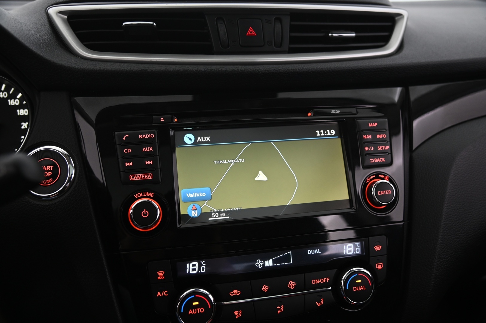 NISSAN Qashqai 2015