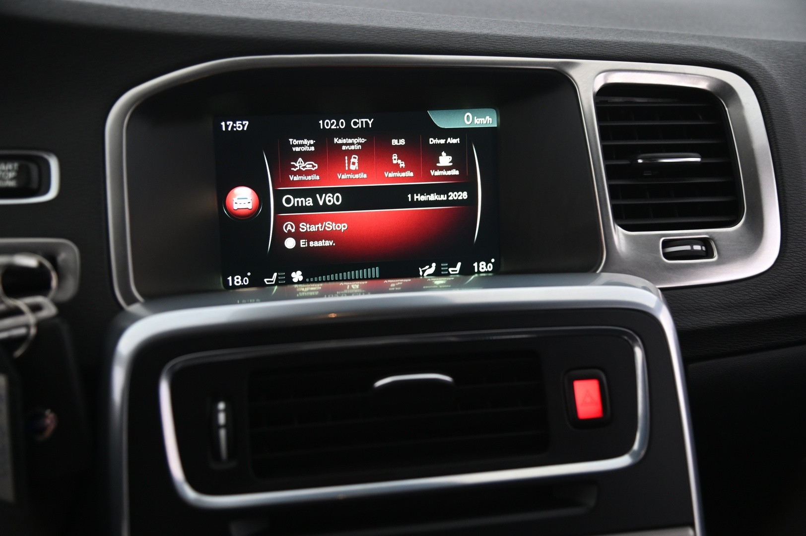 VOLVO V60 2016