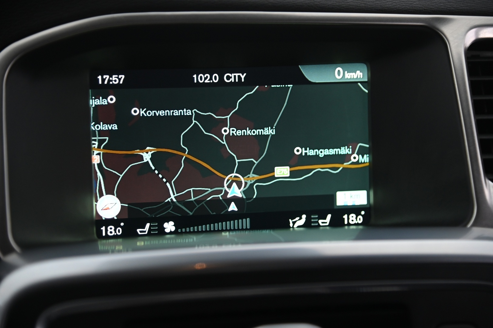 VOLVO V60 2016
