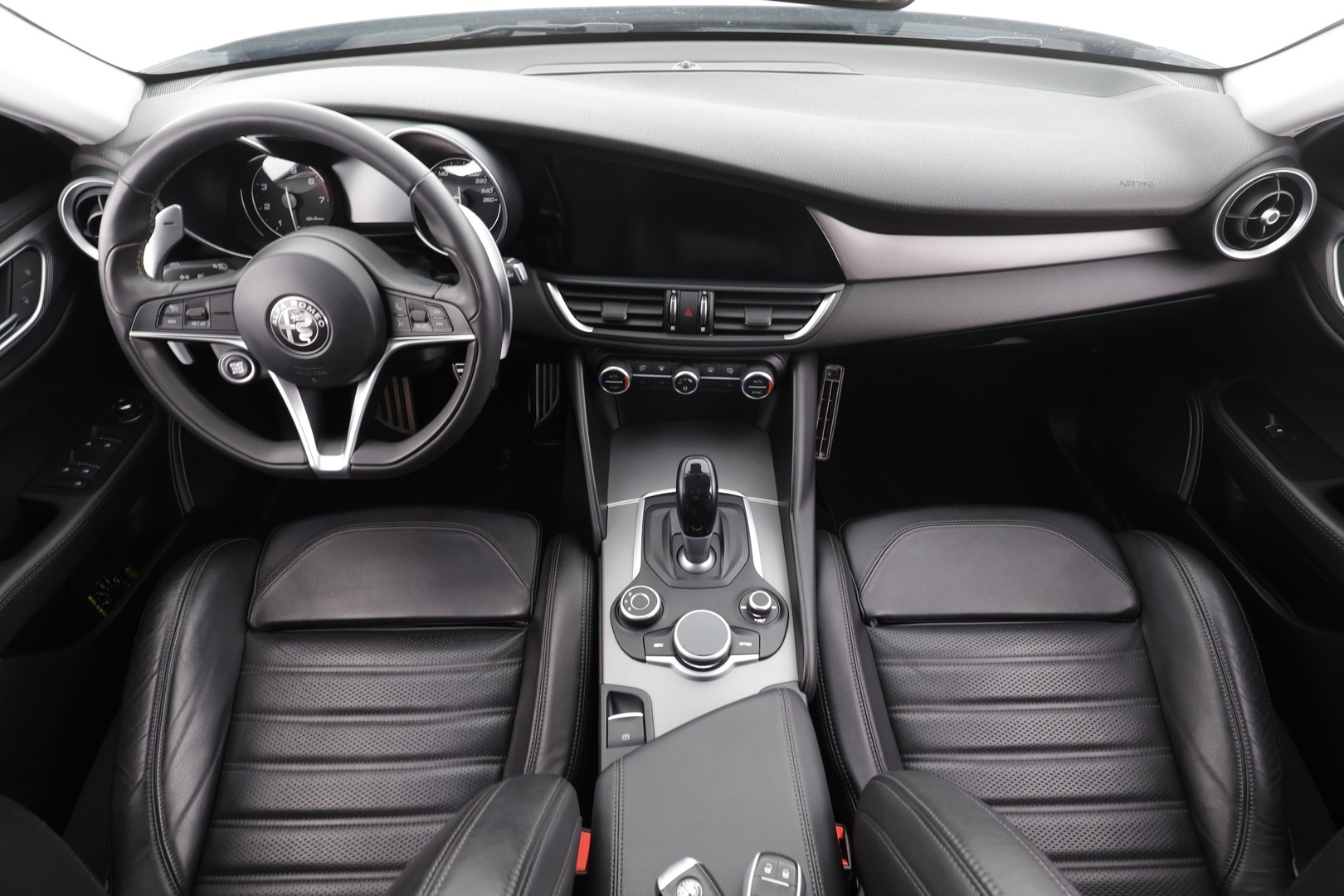 ALFA ROMEO Giulia 2018