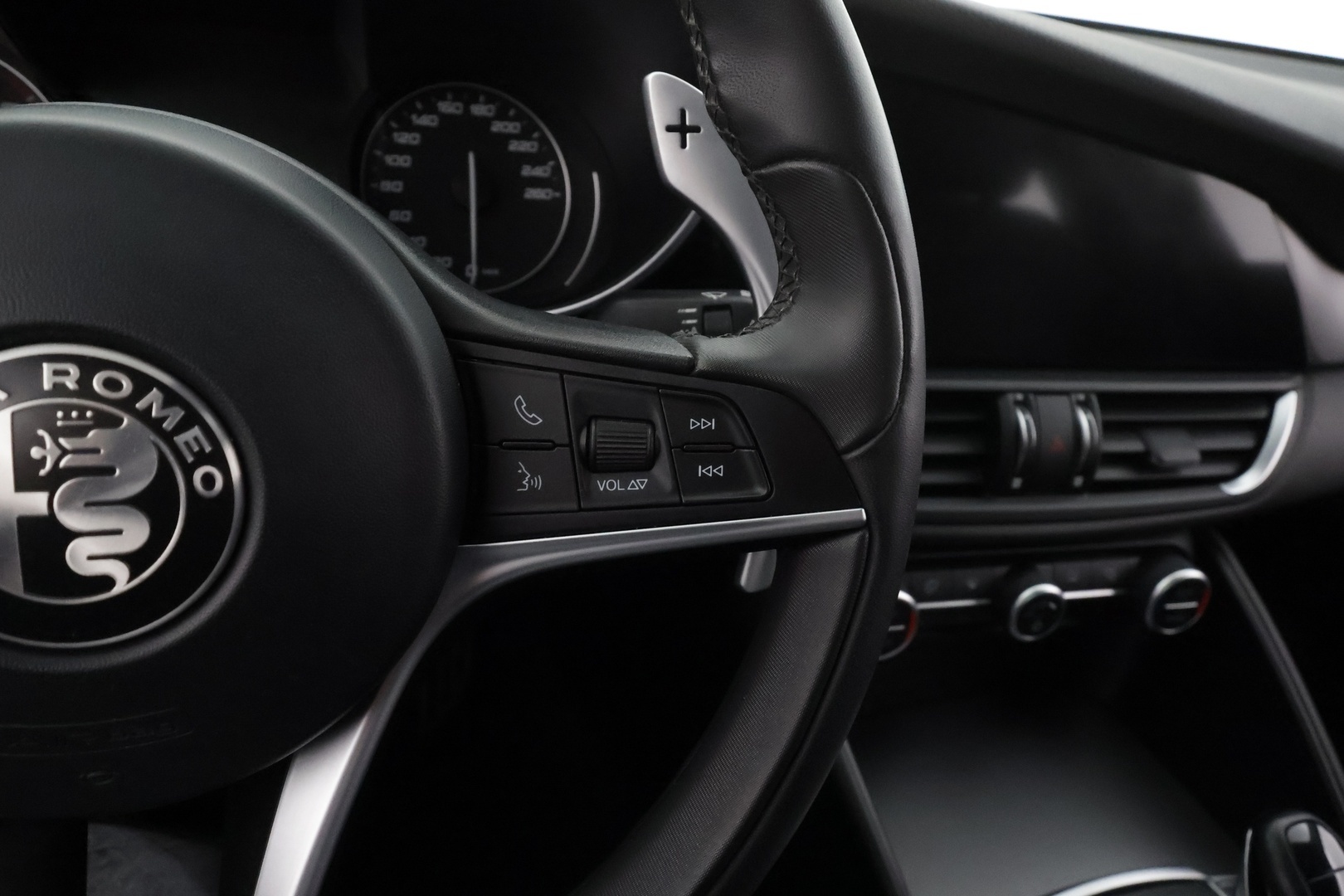 ALFA ROMEO Giulia 2018