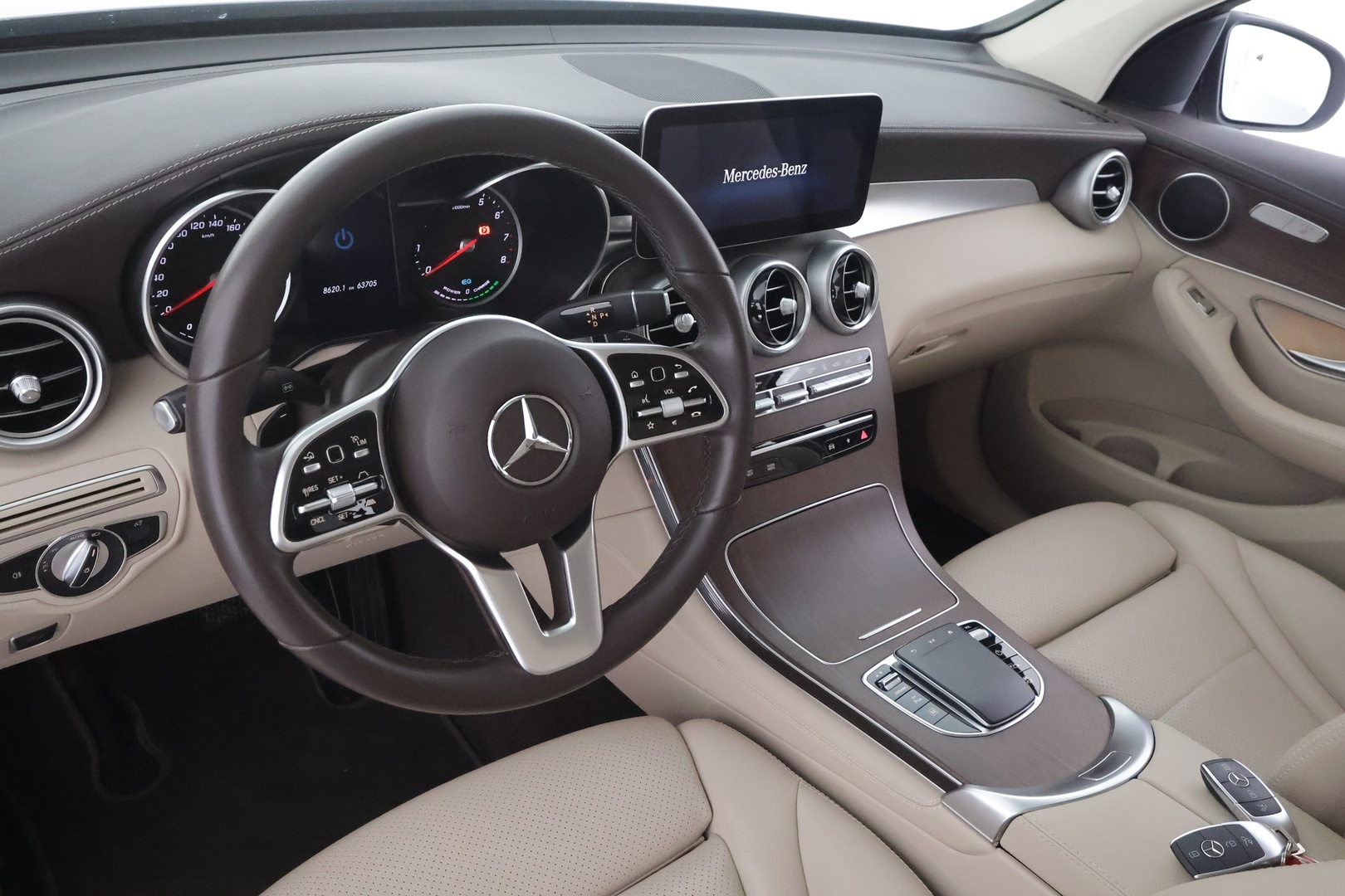 MERCEDES-BENZ GLC 2021