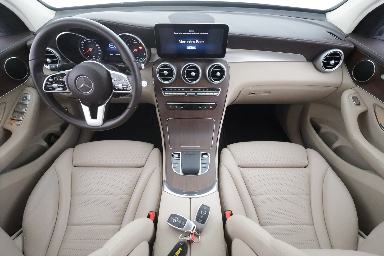 MERCEDES-BENZ GLC 2021
