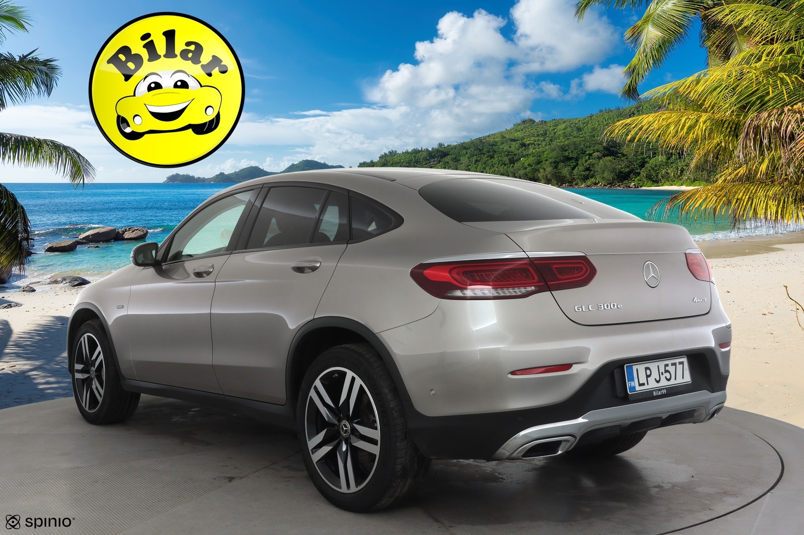MERCEDES-BENZ GLC 2021