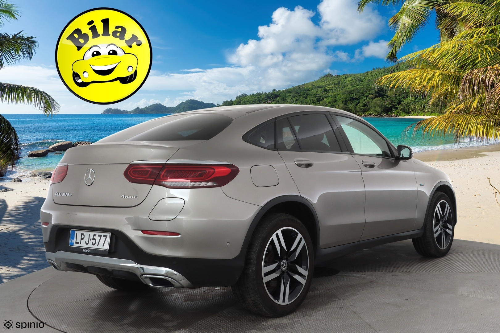 MERCEDES-BENZ GLC 2021
