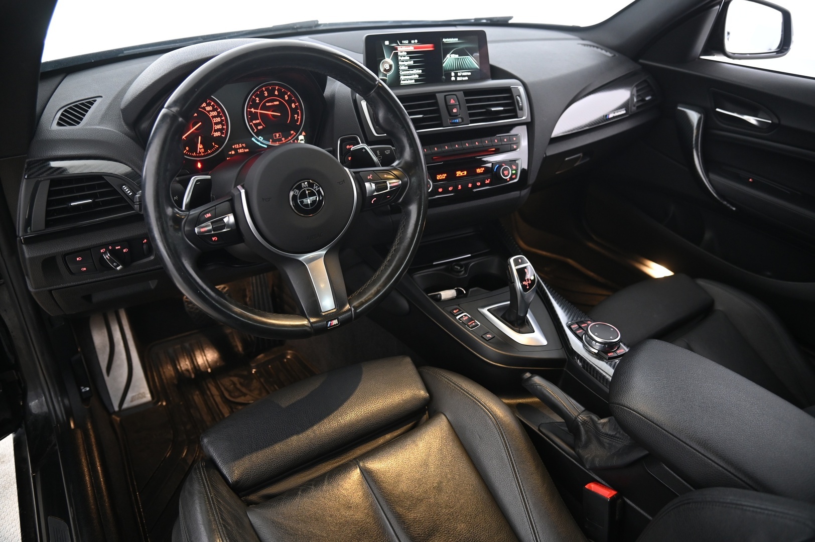 BMW 228 2016