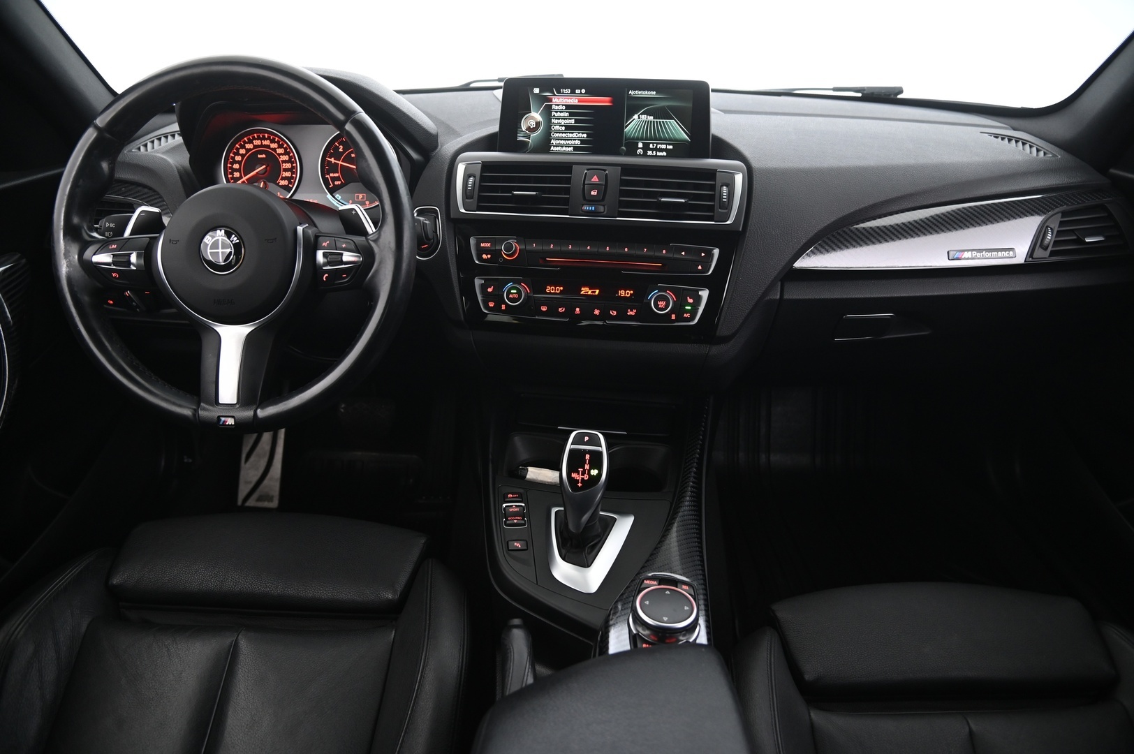 BMW 228 2016