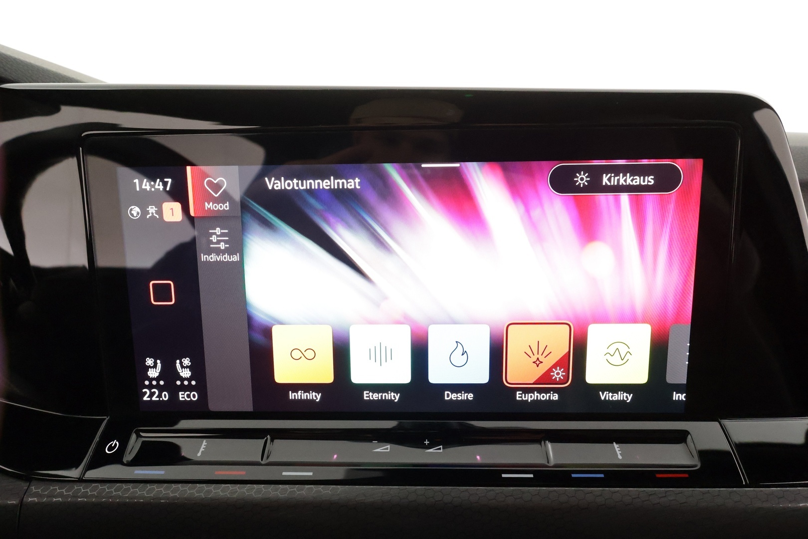 VOLKSWAGEN Golf 2023