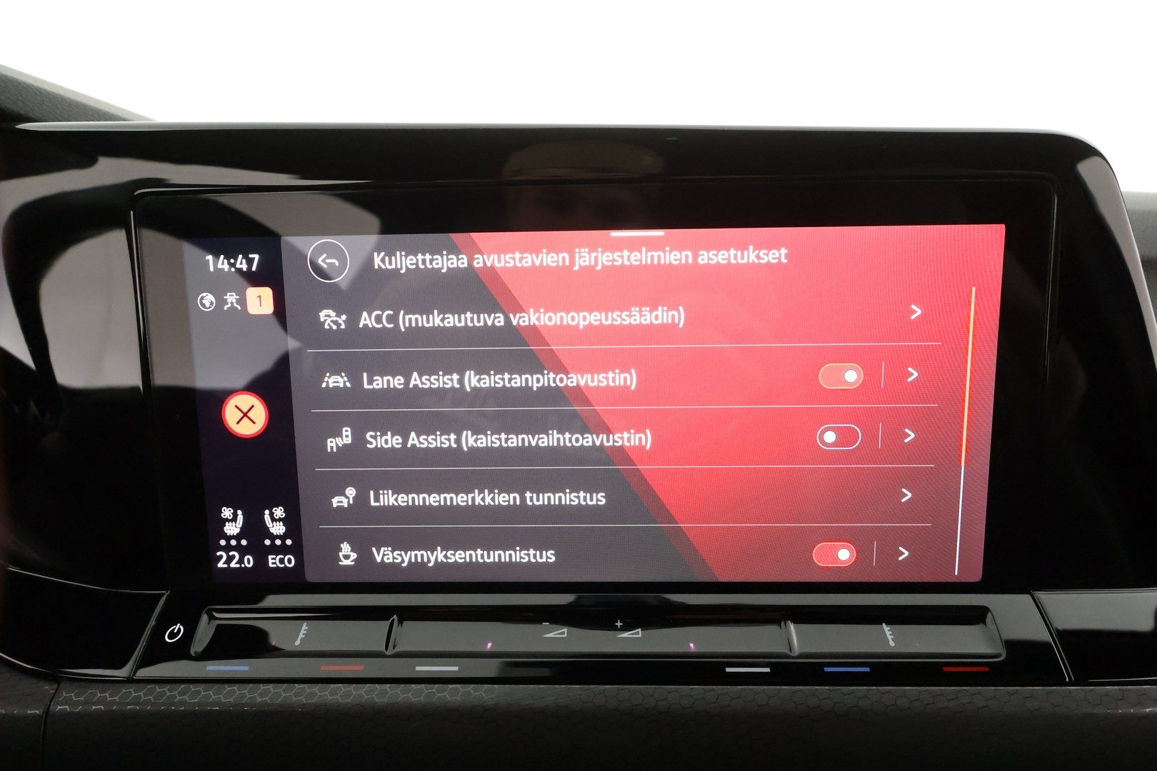 VOLKSWAGEN Golf 2023