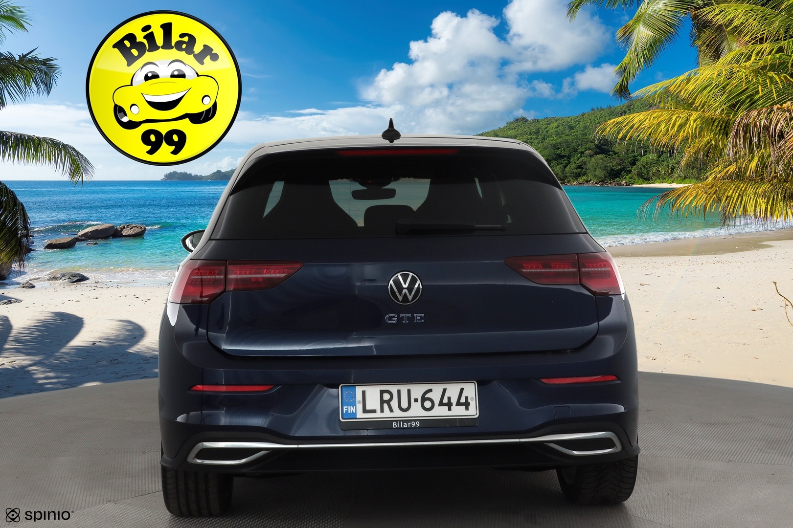 VOLKSWAGEN Golf 2023