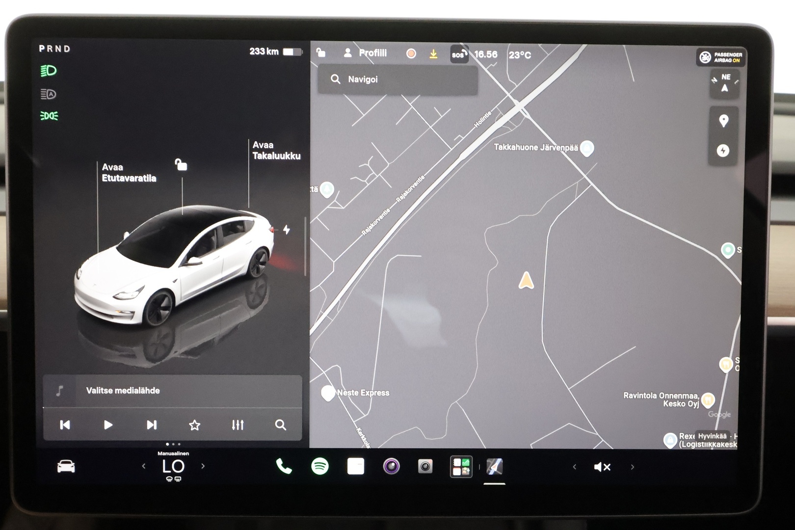 TESLA Model 3 2023