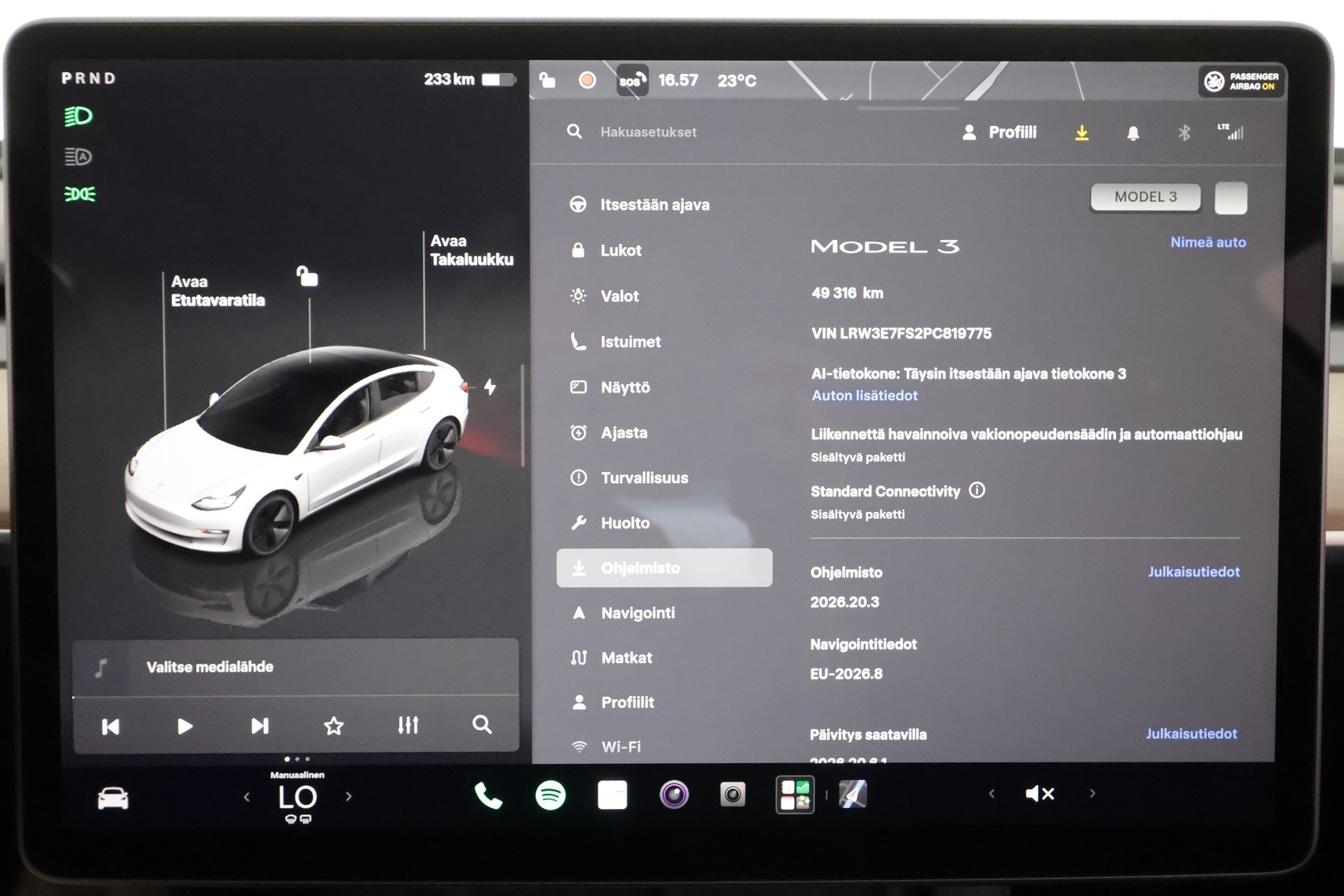 TESLA Model 3 2023