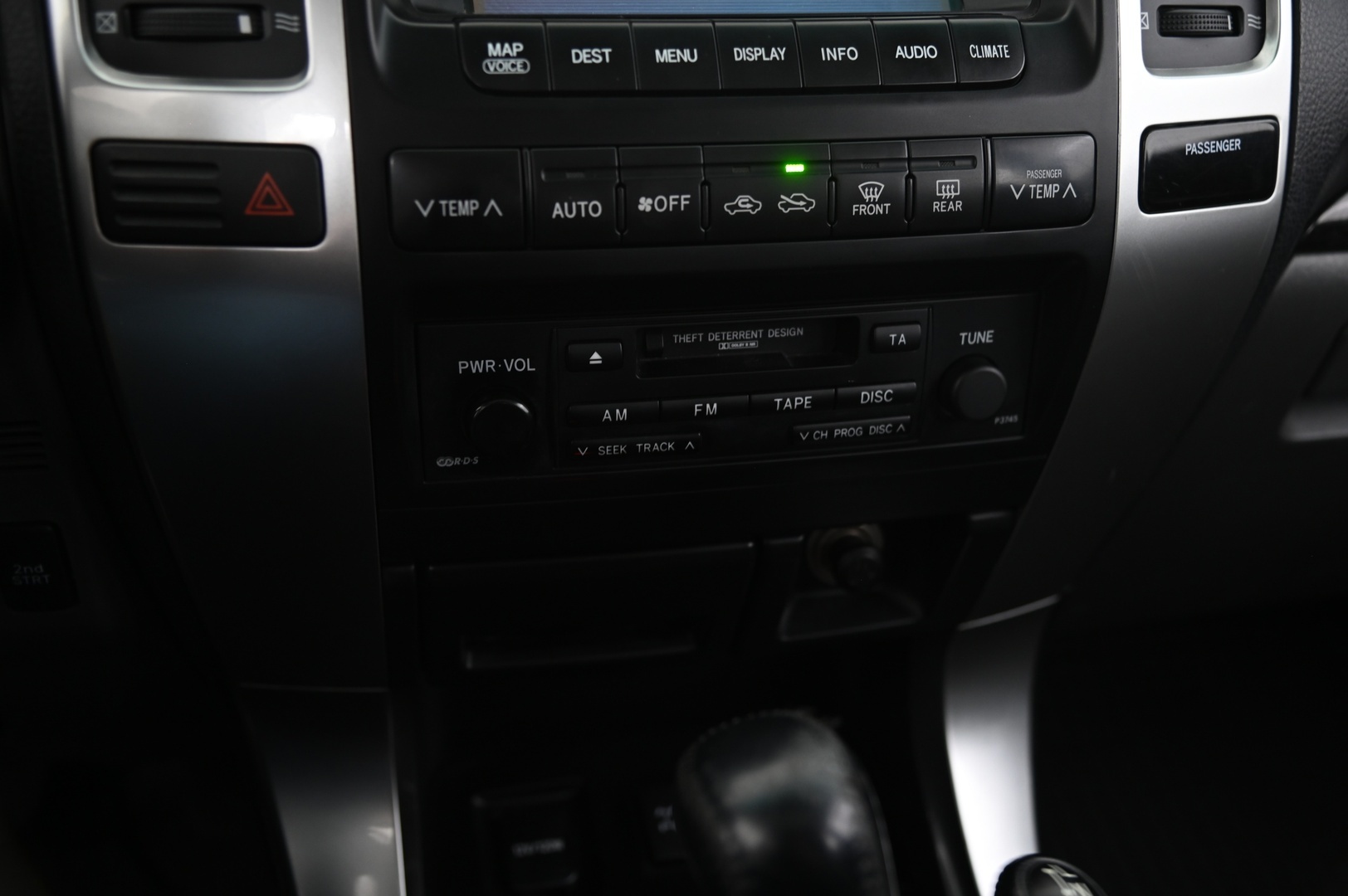 TOYOTA Land Cruiser 2009