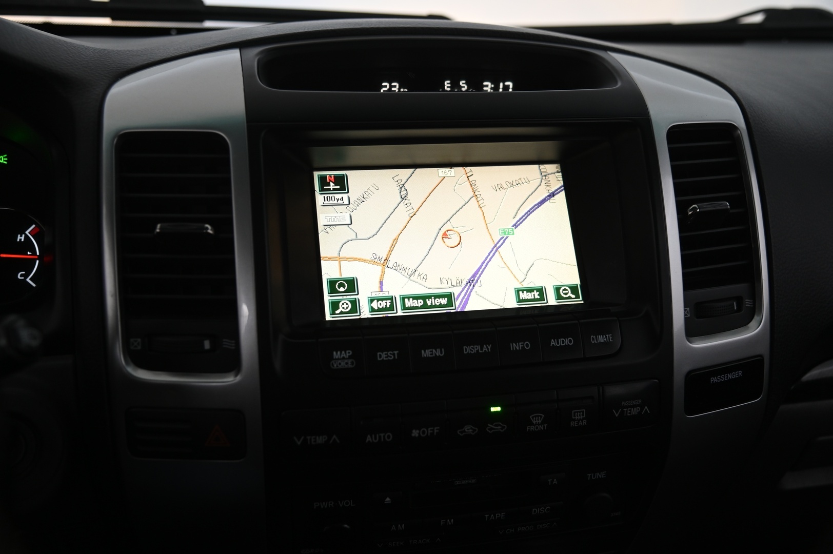 TOYOTA Land Cruiser 2009