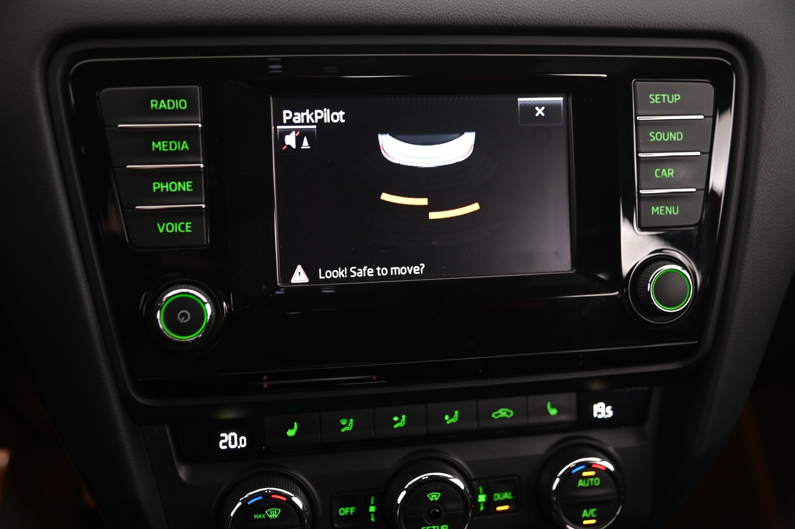 SKODA Octavia 2014