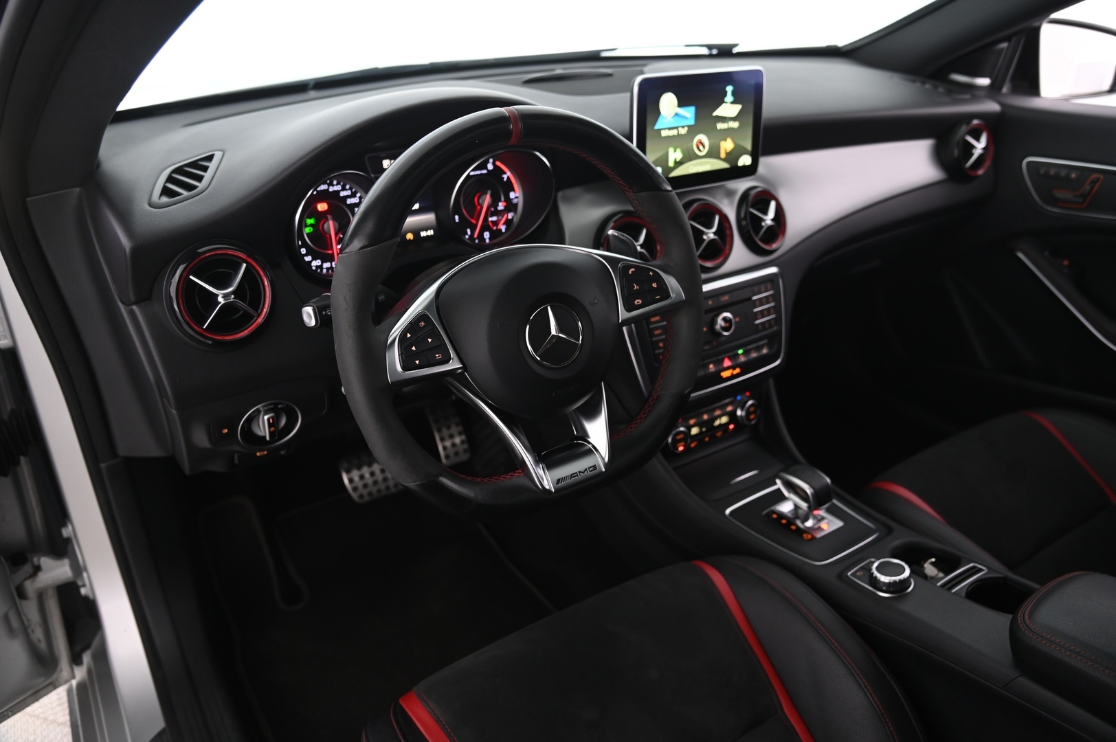 MERCEDES-BENZ CLA 2015