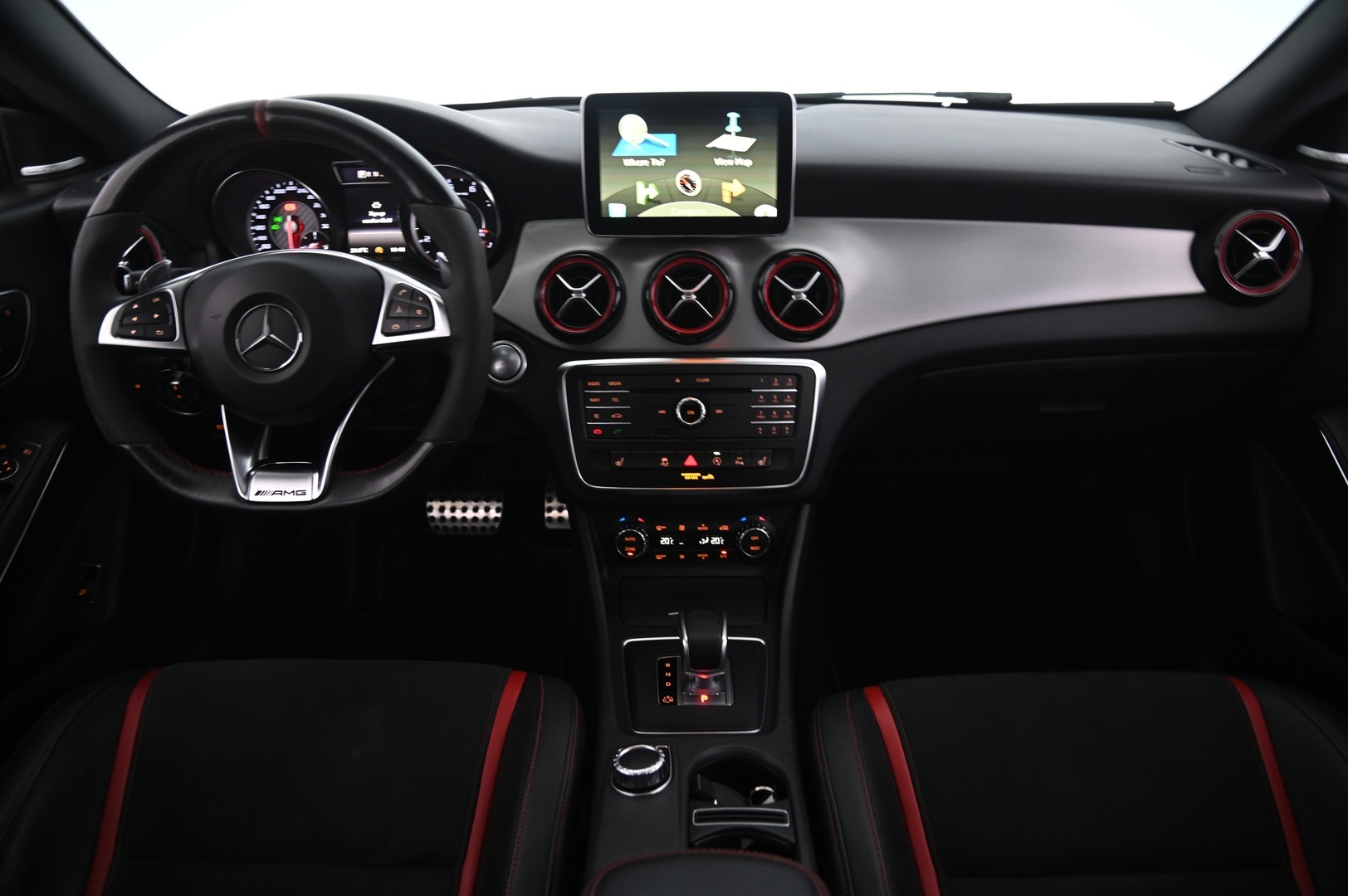 MERCEDES-BENZ CLA 2015