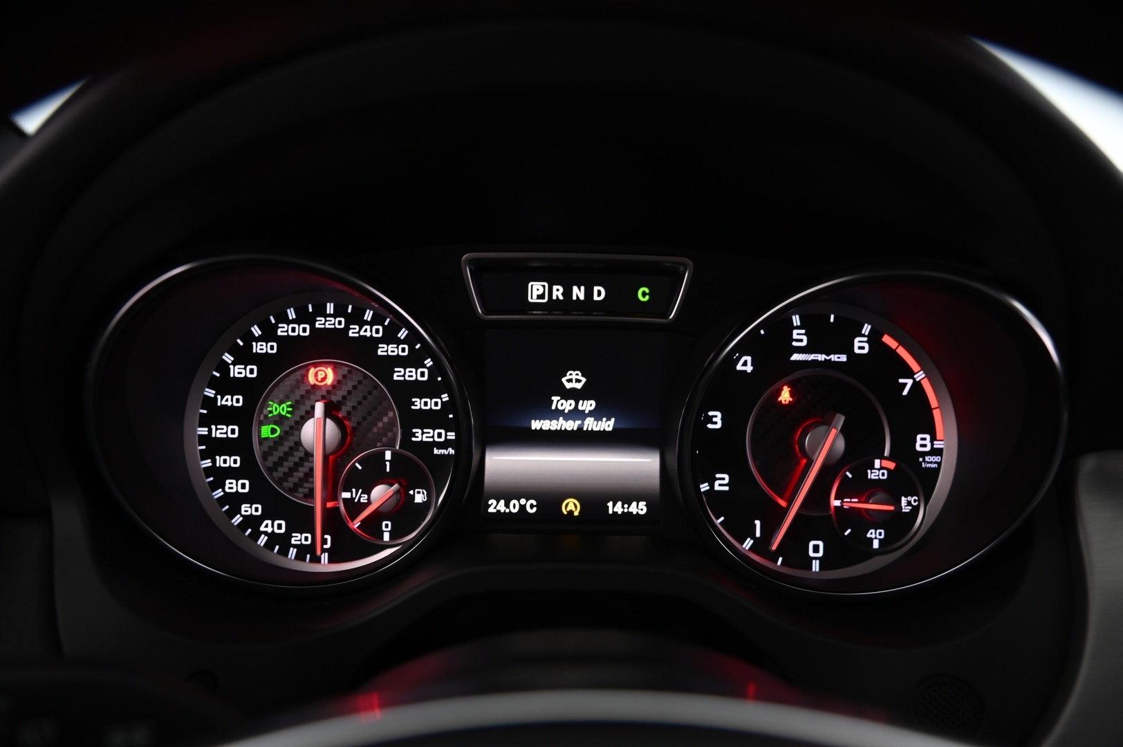 MERCEDES-BENZ CLA 2015