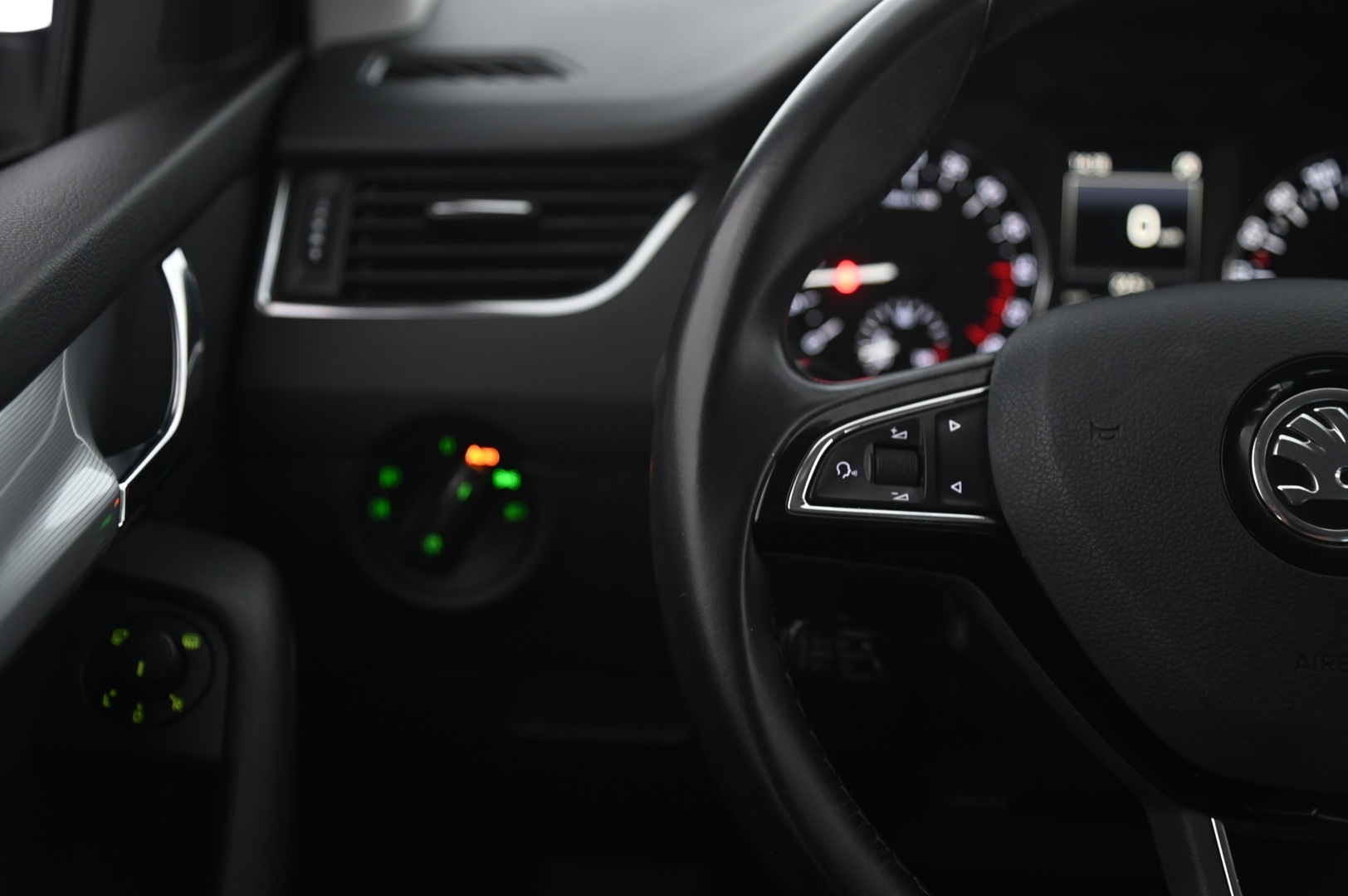 SKODA Octavia 2016