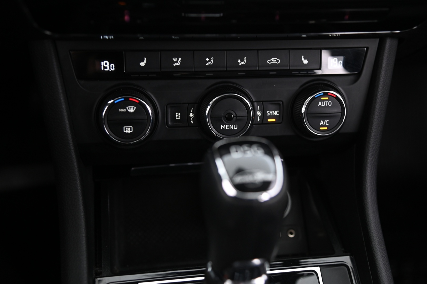 SKODA Superb 2017