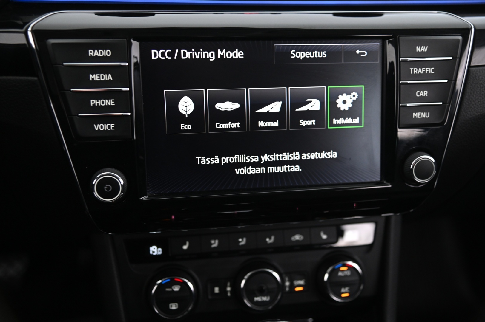 SKODA Superb 2017