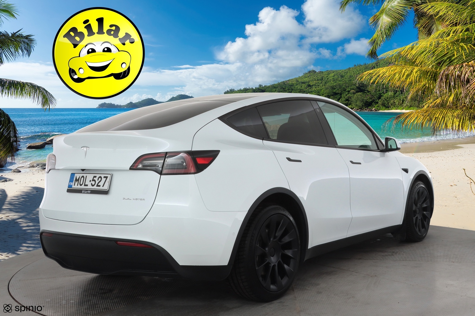 TESLA Model Y 2023