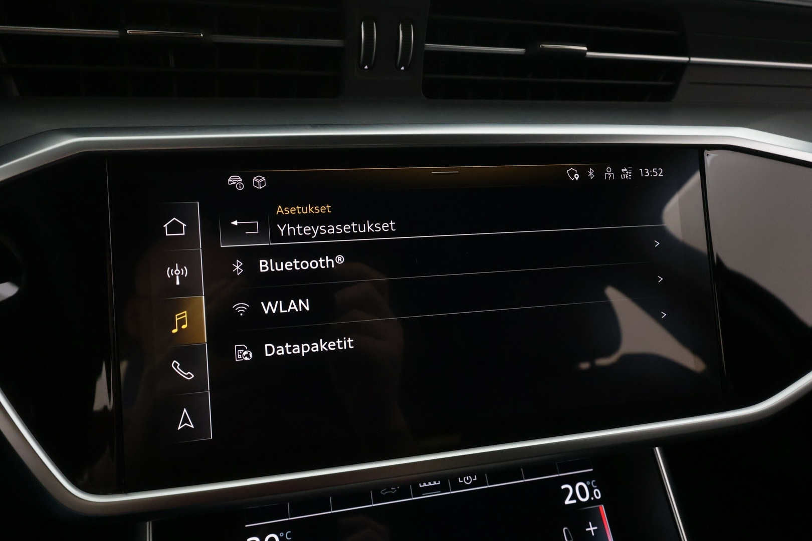 AUDI A6 2023