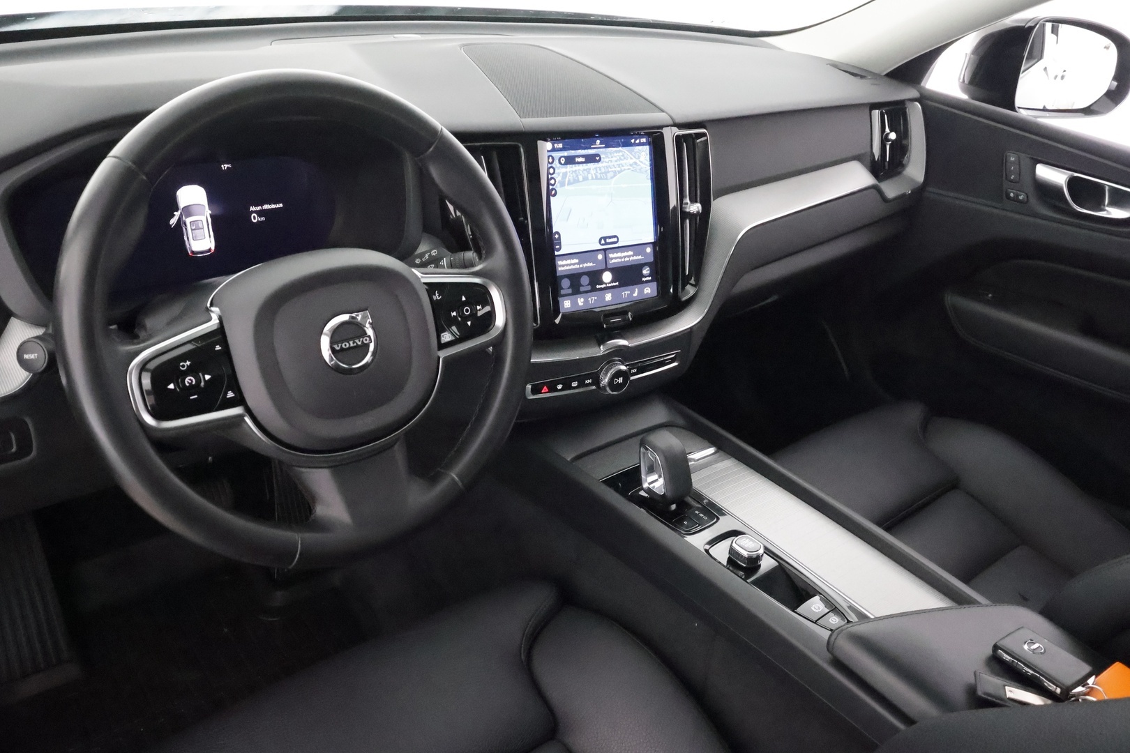 VOLVO XC60 2024