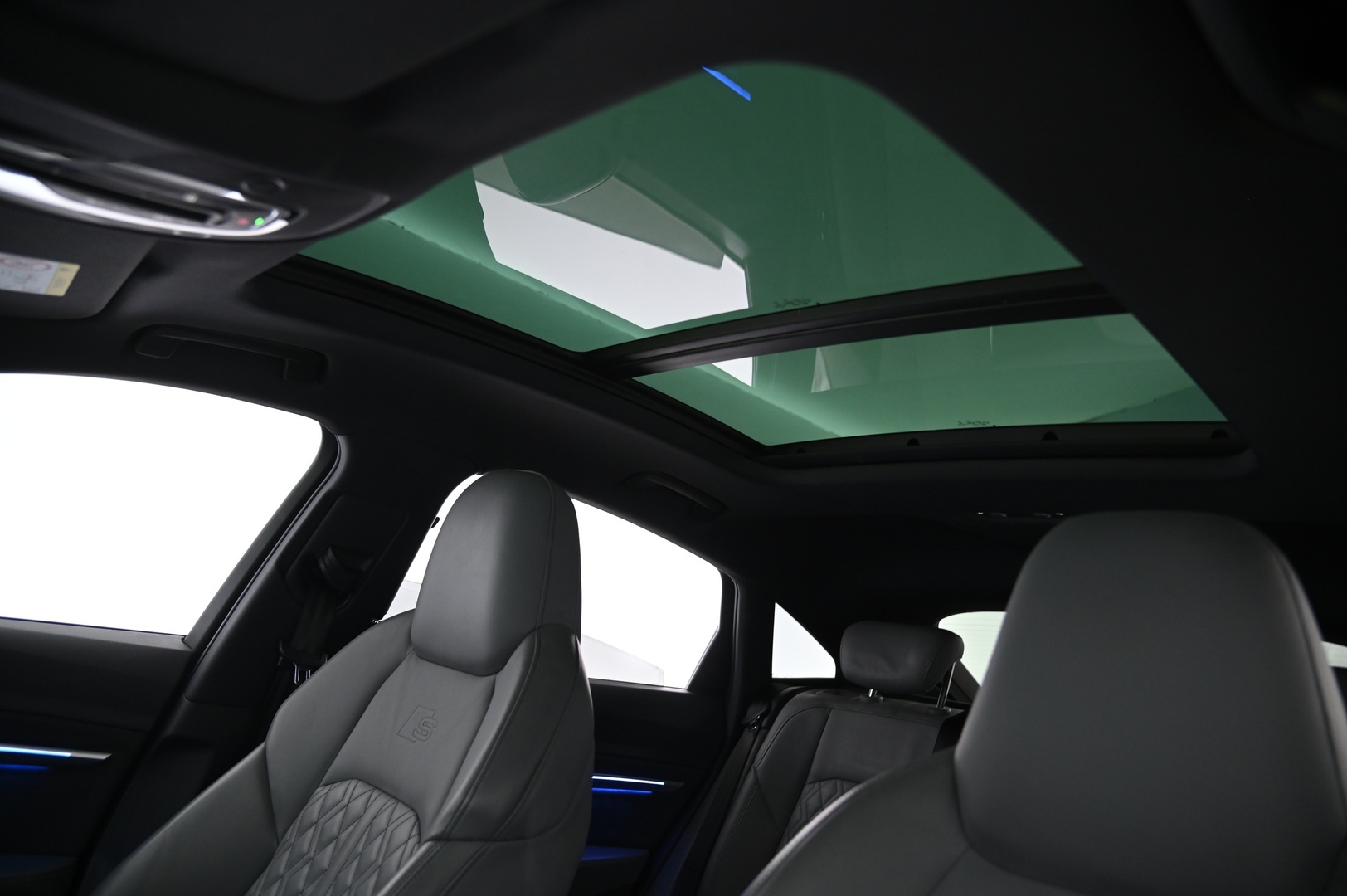 AUDI e-tron 2020