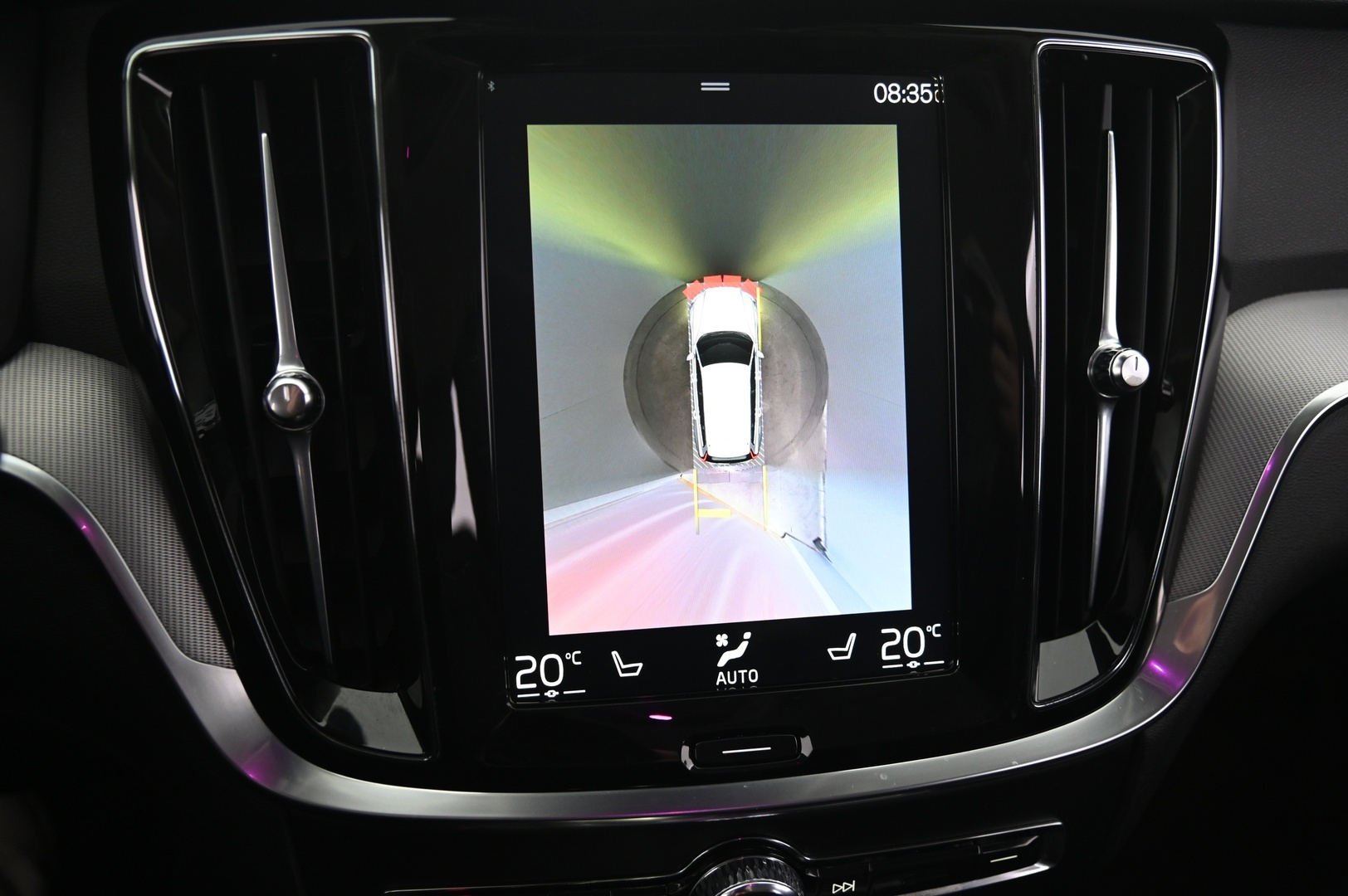 VOLVO V60 2020