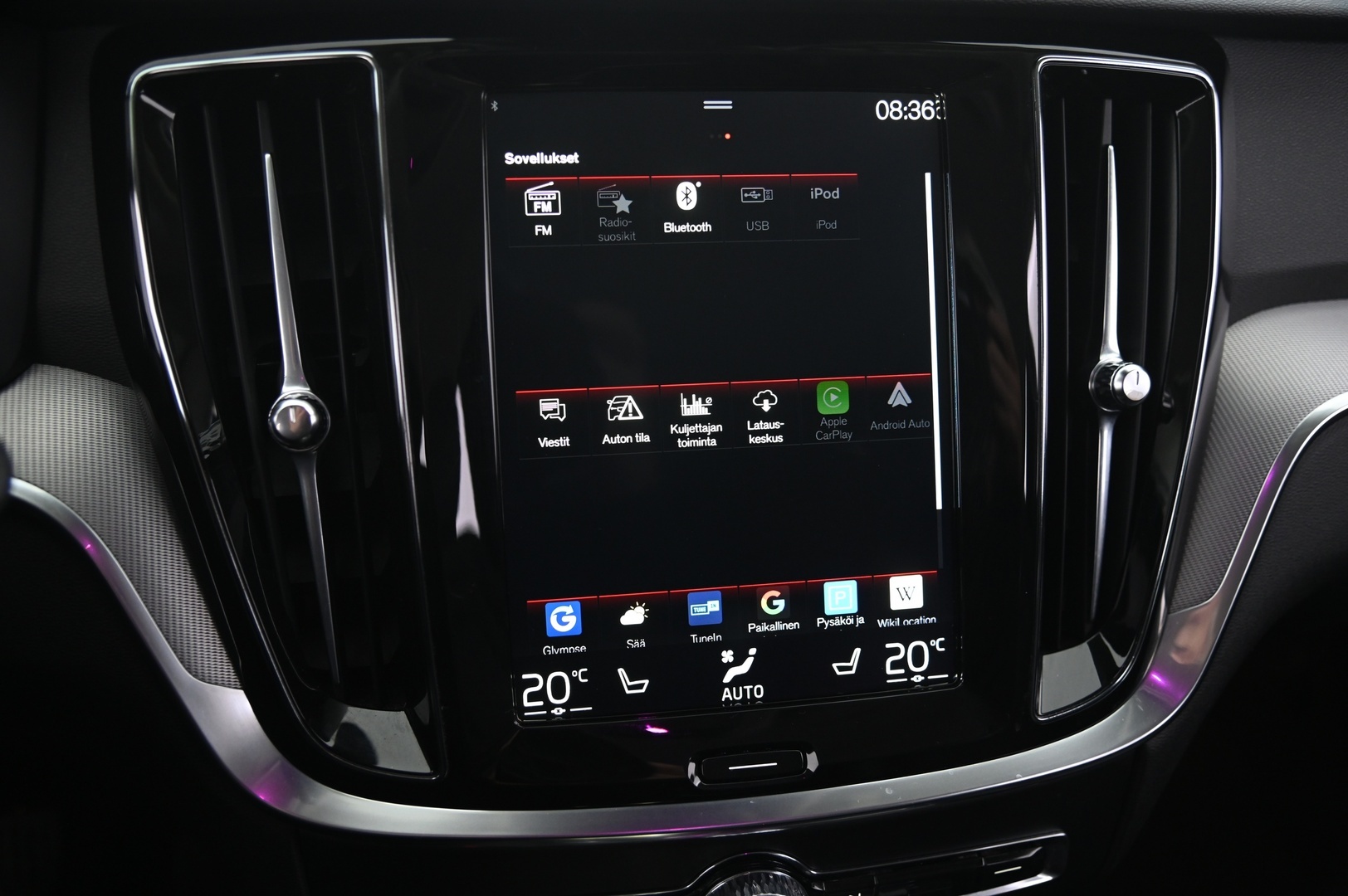 VOLVO V60 2020