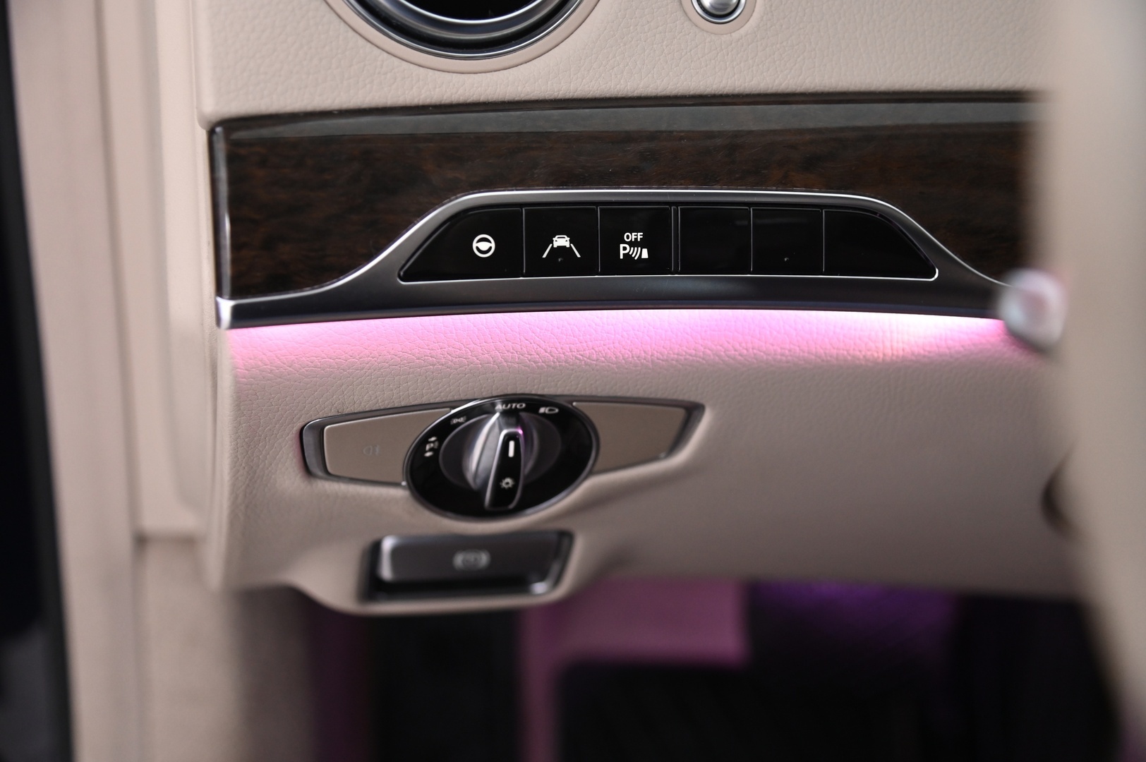 MERCEDES-BENZ S 2014