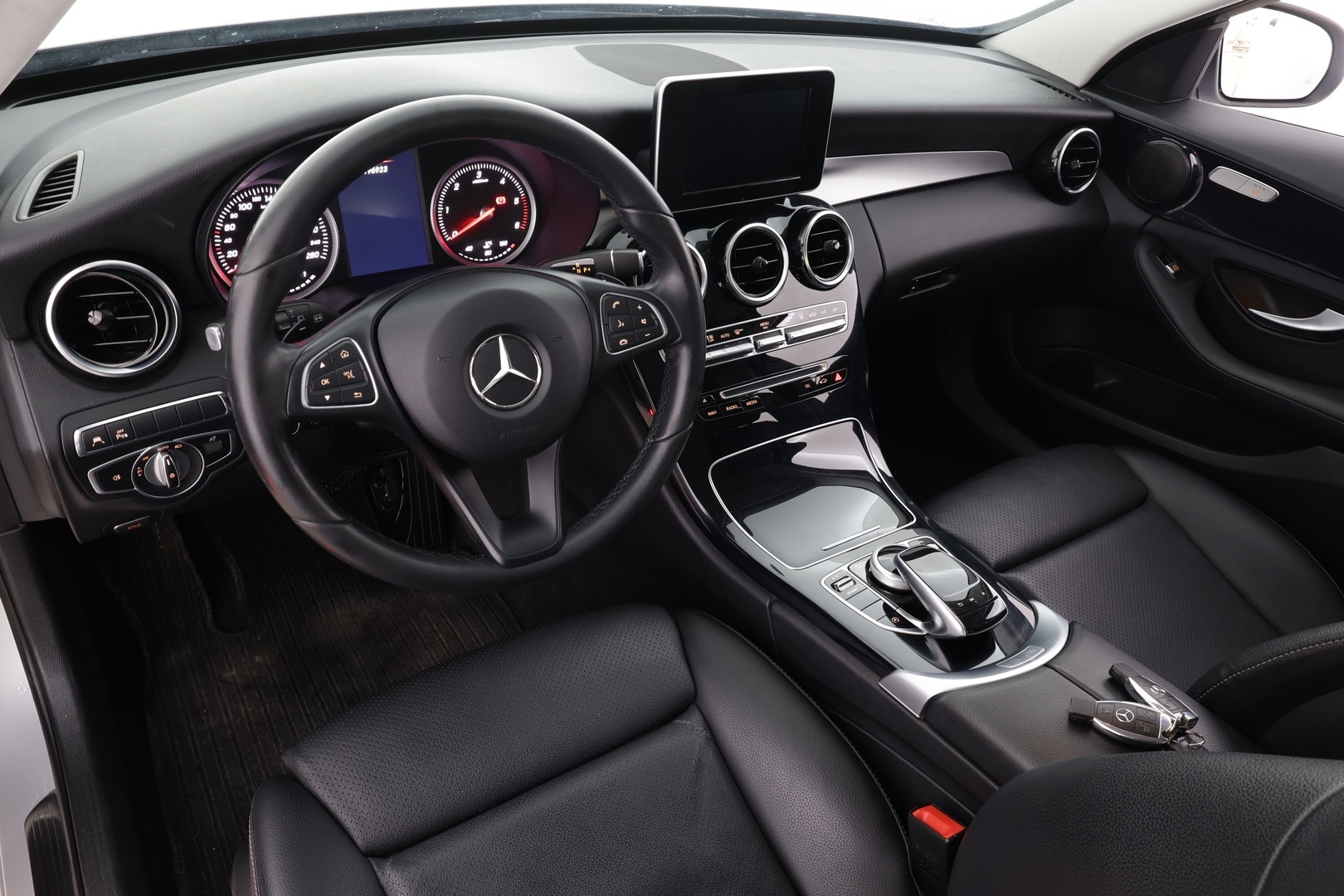 MERCEDES-BENZ C 2018