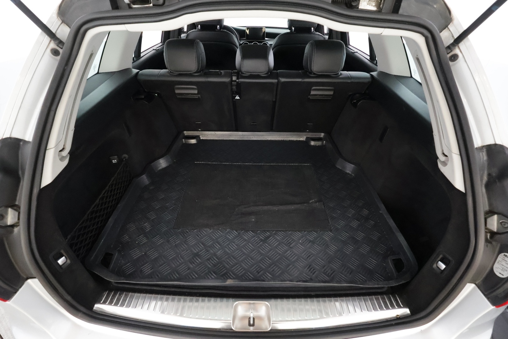 MERCEDES-BENZ C 2018