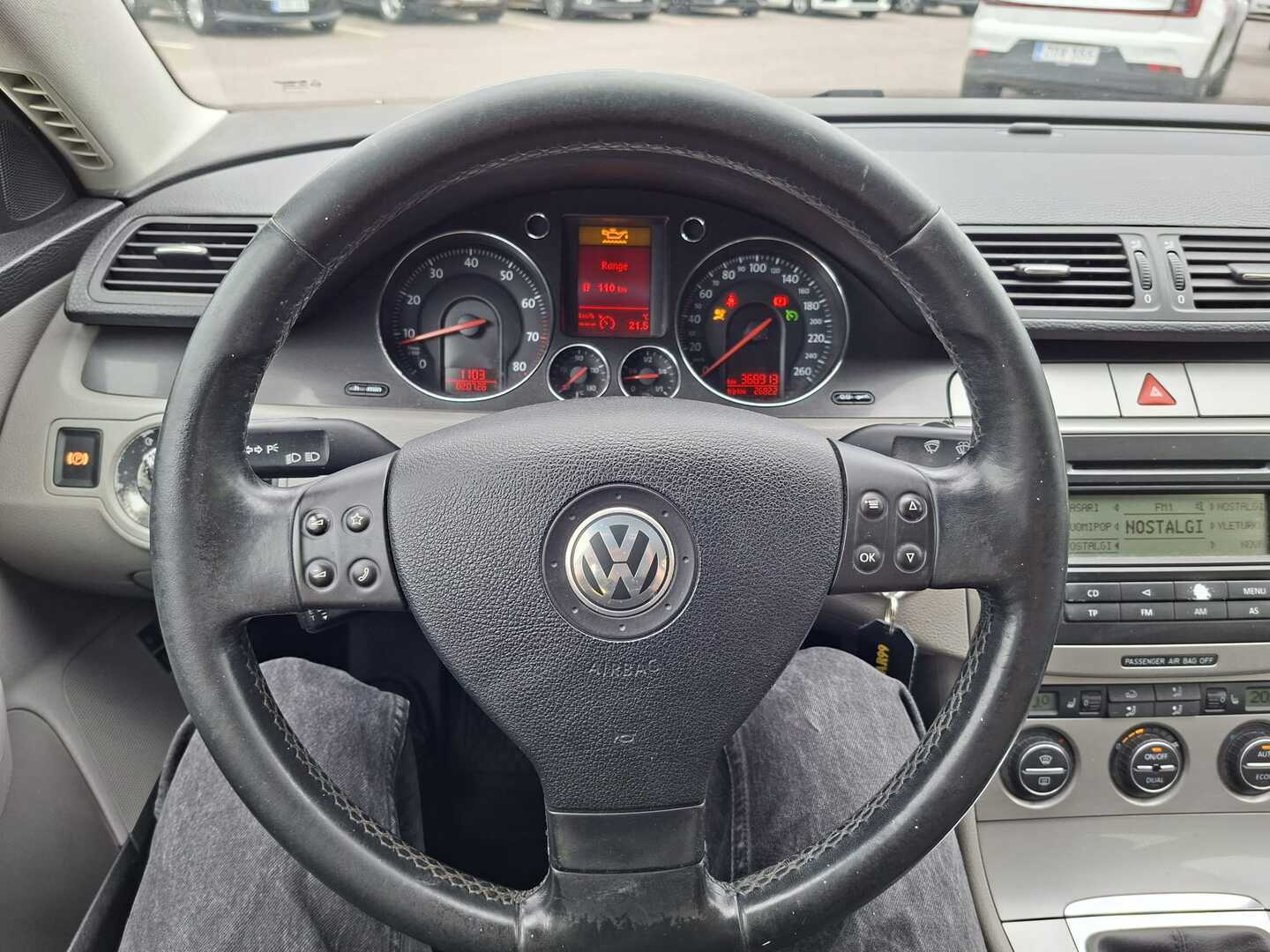 VOLKSWAGEN Passat 2007