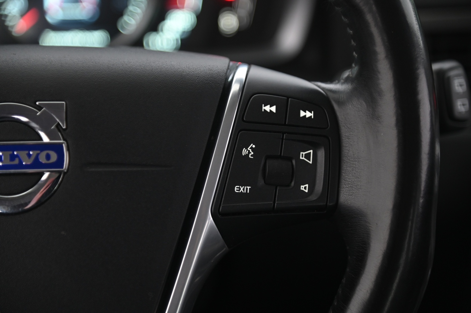 VOLVO XC70 2016